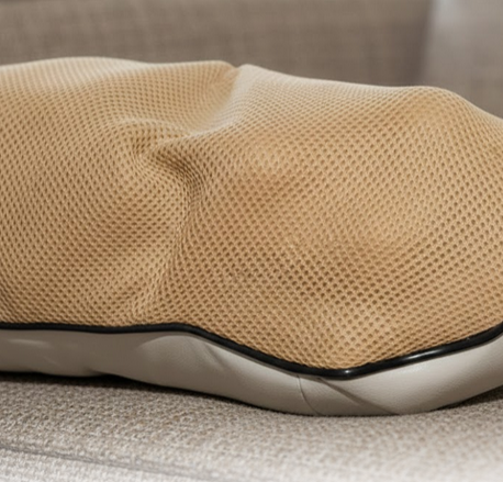 облекчава болката в рамене и гърба